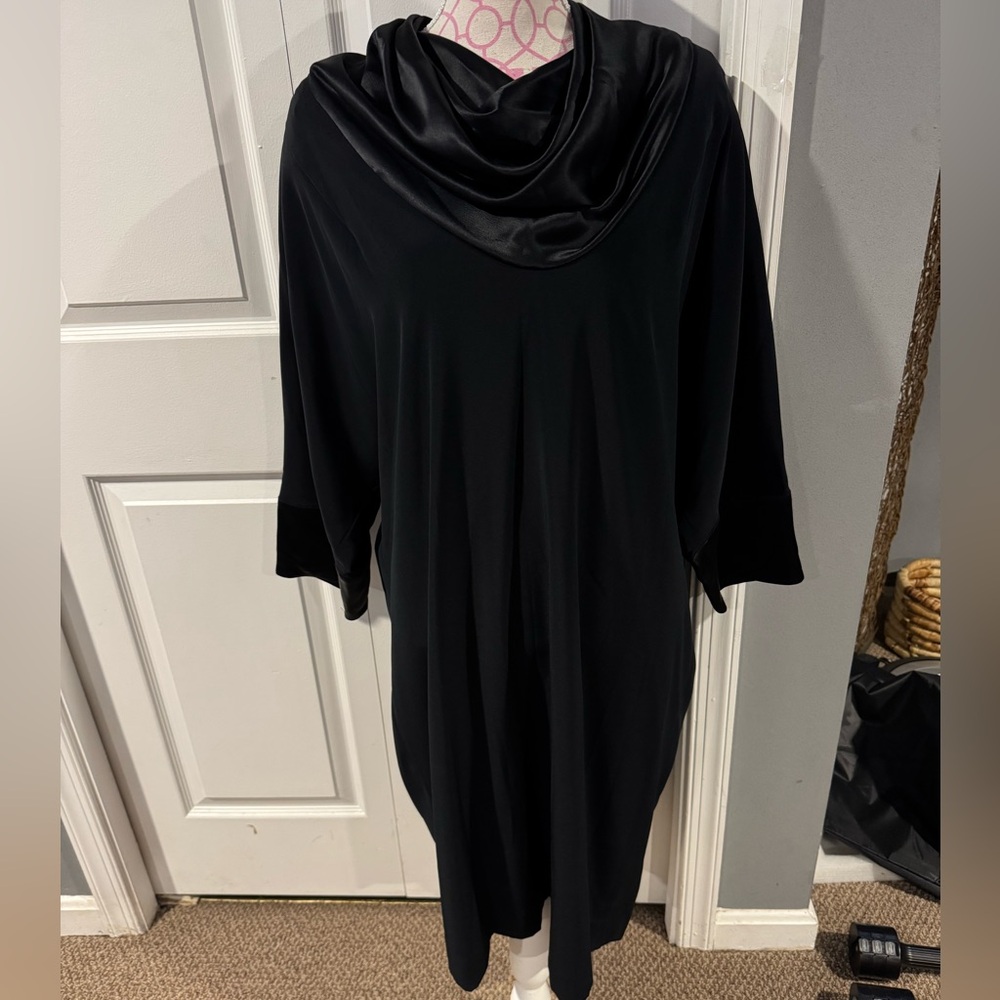 Jones New York Black Cowl Neck Dolman Sleeve Dress